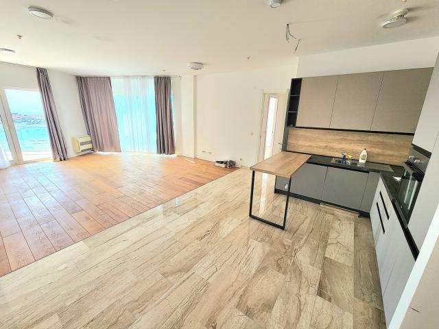 Prodaja, Stan, 104m2 , Budva