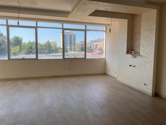 Prodaja, Stan, 119m2 , Budva