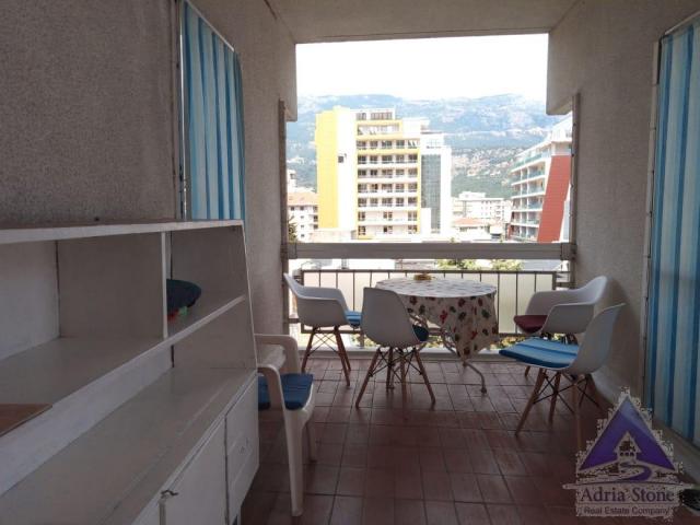Izdavanje, Stan, 42m2 , Budva