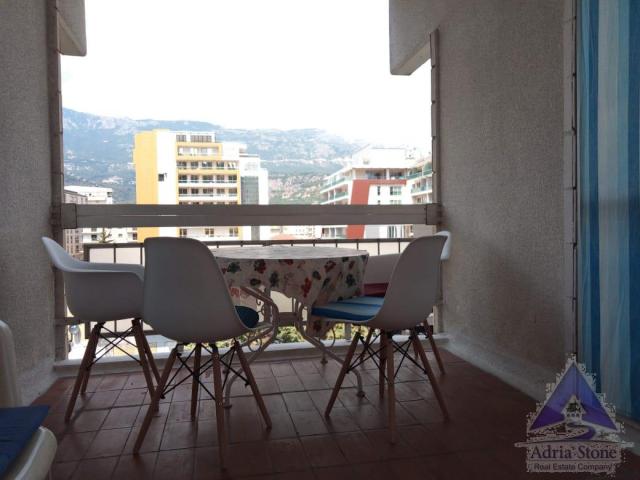 Izdavanje, Stan, 42m2 , Budva