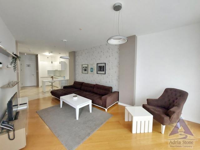 Prodaja, Stan, 64m2 , Budva