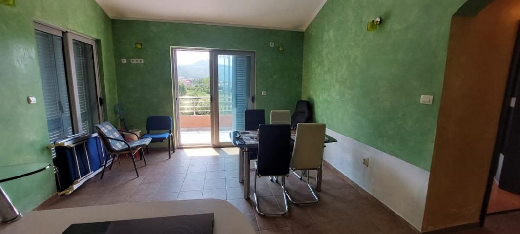 Prodaja, Stan, 128m2 , LASTVA
