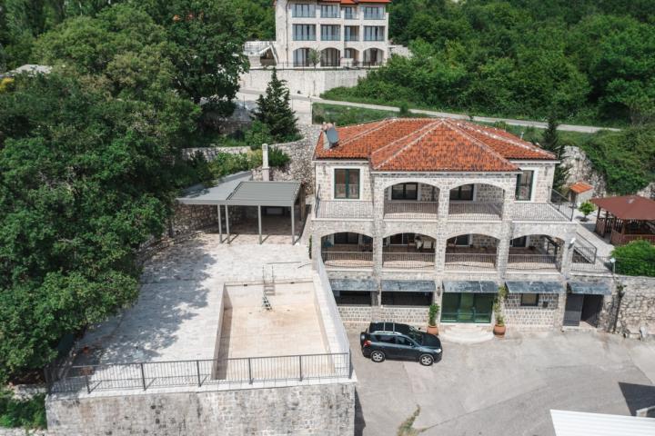 Prodaja, Kuća, 458m2 , KULJACE