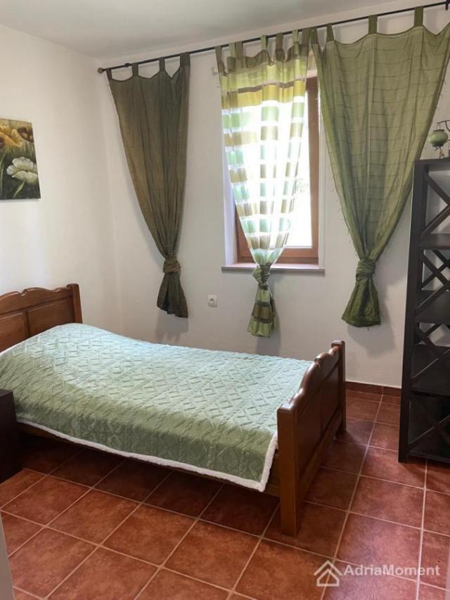 Kuća u Bijeloj – s panoramskim pogledom na more