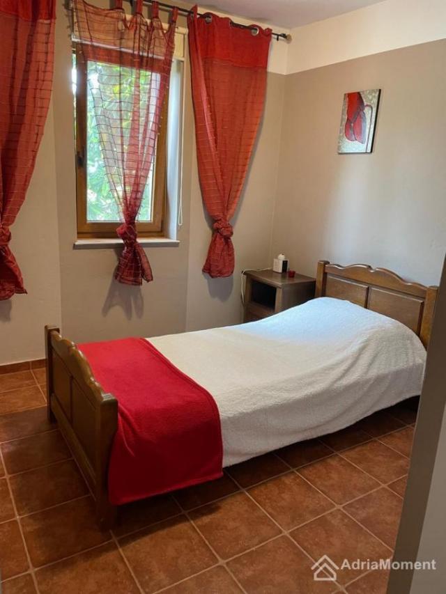 Kuća u Bijeloj – s panoramskim pogledom na more