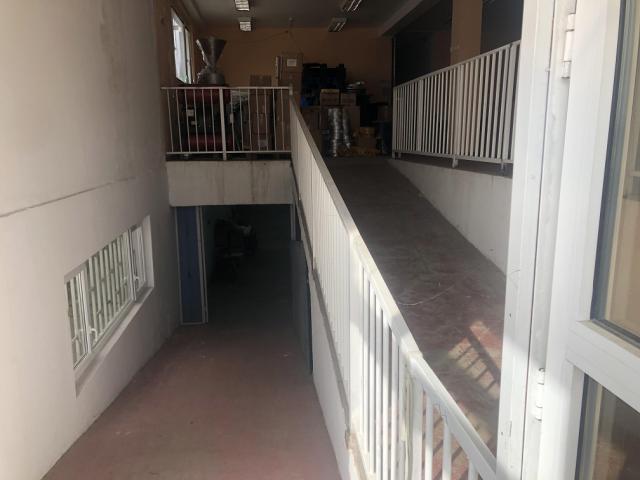 ZEMUN ALTINA 550m2 , 1750e