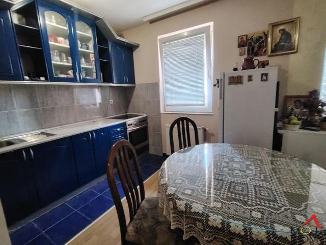 NOVI SAD - GRBAVICA - TROSOBAN STAN - 81 m2 - 185, 400€