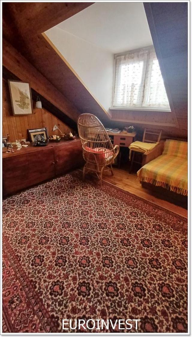 UKNJIŽEN, ODLIČNA LOKACIJA, LEPA TERASA ID#1740