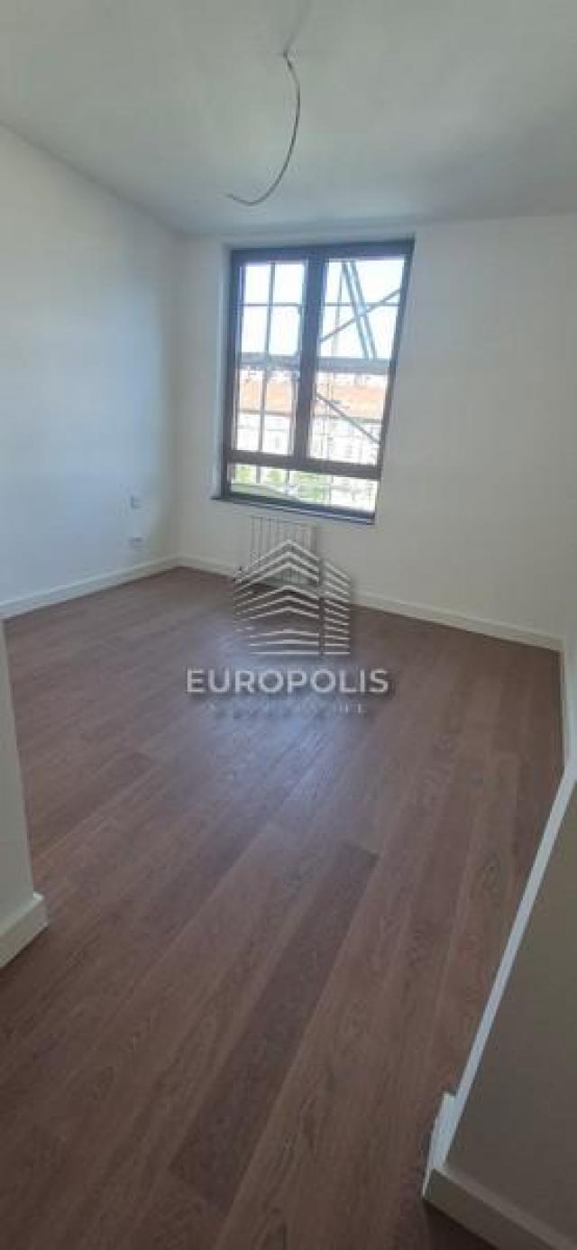 Luke Ćelovića Trebinjca, Beograd na vodi ID#7705