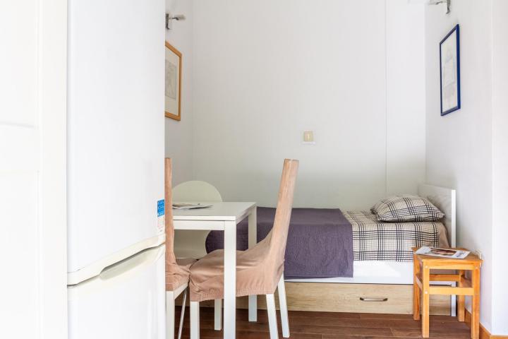 Split, Varoš, autentična kamena kuća s bazenom i saunom, NKP 192 m²