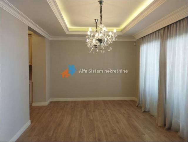 Izdavanje, Stan, Senjak