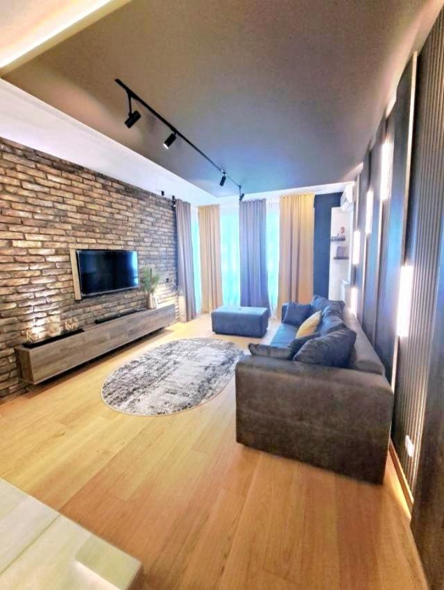Izdavanje Blok 65 Zepterra-Dvosoban lux stan, novogradnja