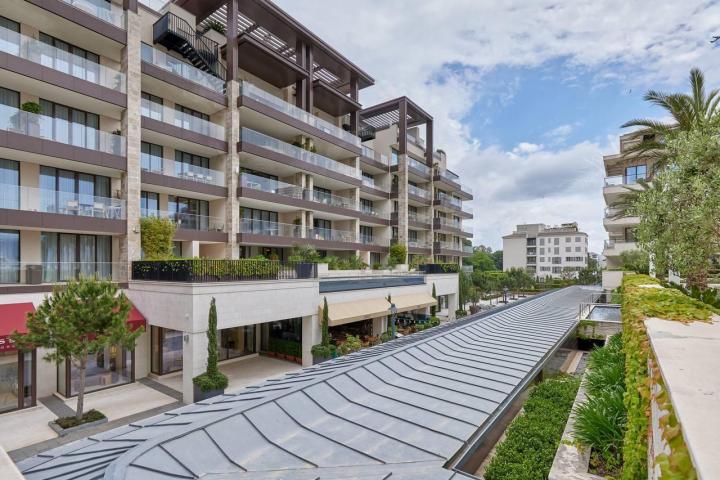 Apartman sa 3 spavaće sobe i uslugom od 5 zvjezdica u Regent PM