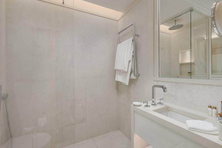 Apartman sa 3 spavaće sobe i uslugom od 5 zvjezdica u Regent PM