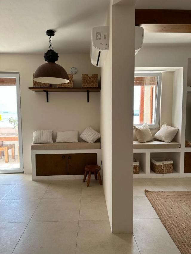 Prodaja, Kuća, 110m2 , Herceg Novi