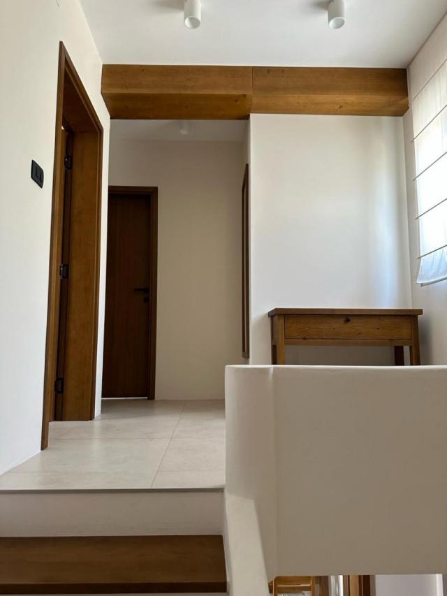 Prodaja, Kuća, 110m2 , Herceg Novi