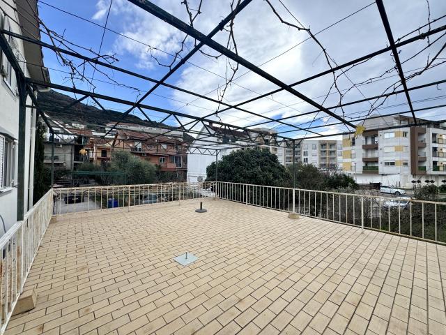 Kuća Prodaja Kaliman 375 m2