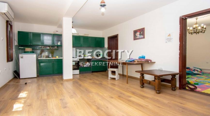 Palilula, Borča, Grgetečka , 5. 0, 180m2, 370000EUR +poslovni prostor (hala)