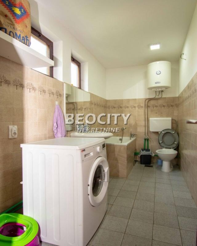 Palilula, Borča, Grgetečka , 5. 0, 180m2, 370000EUR +poslovni prostor (hala)