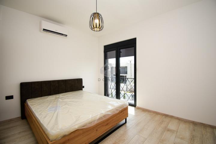 Porodična kuća 154m2 na placu 506m2, Dahna - Podgorica