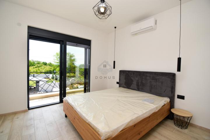 Porodična kuća 154m2 na placu 506m2, Dahna - Podgorica
