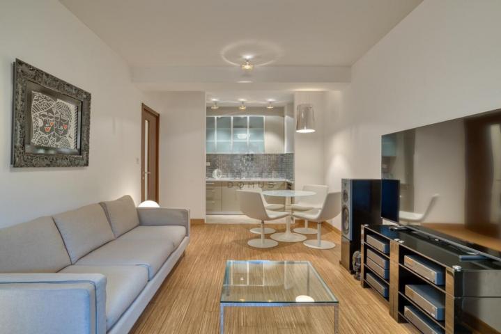 Dvosoban stan 90m2 + parking, Gorica - Podgorica
