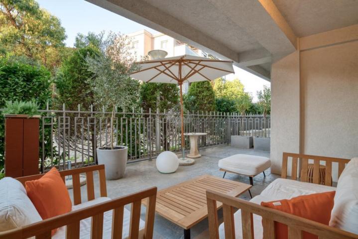 Dvosoban stan 90m2 + parking, Gorica - Podgorica