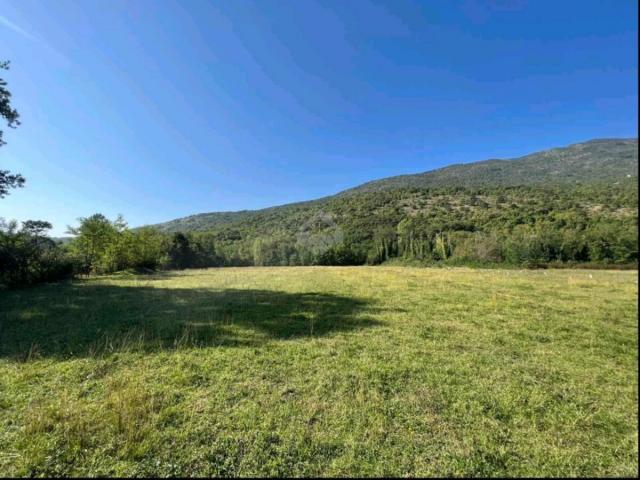 Plac 5.000m2 za gradnju kuće, Ćurilac - Danilovgrad