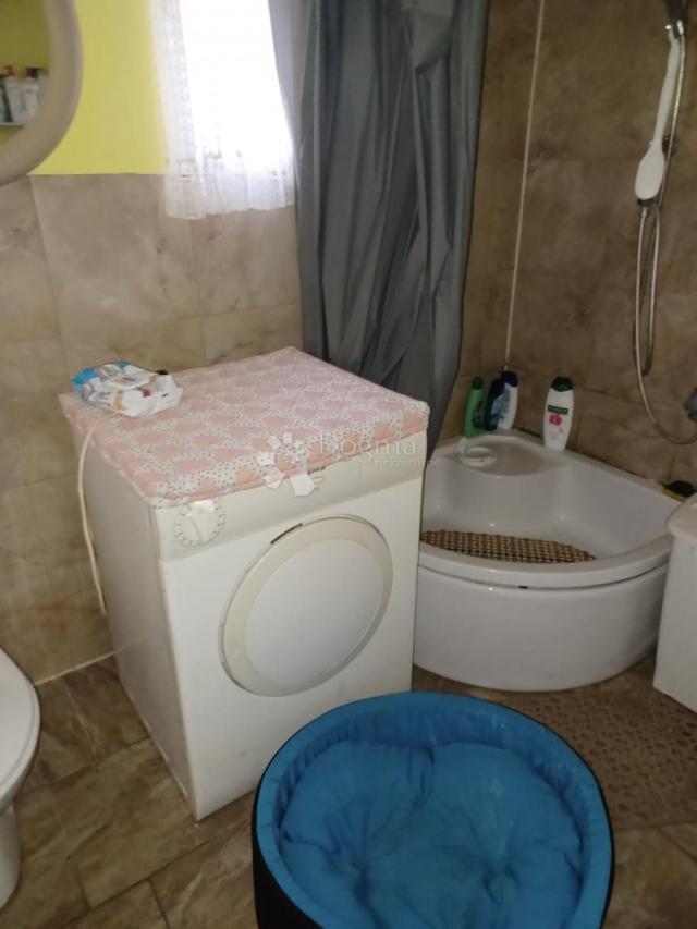 Kuća u mirnom okruženju blizu Farkaševca!