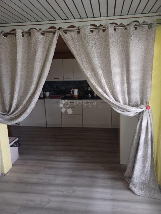 Kuća u mirnom okruženju blizu Farkaševca!