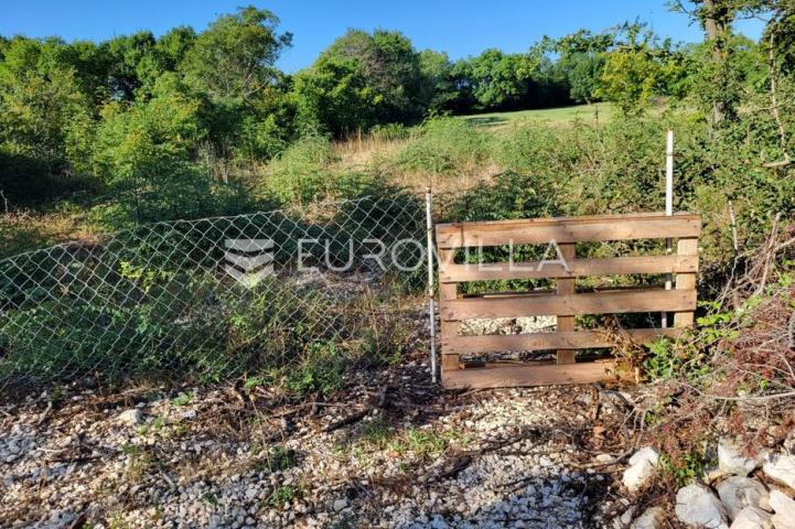 Zadar, Gornja Murvica: Građevinsko zemljište 4237 m² za luksuznu investiciju