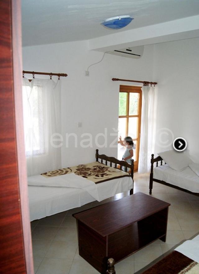 Prodaja, Kuća, 450m2 , SUTOMORE