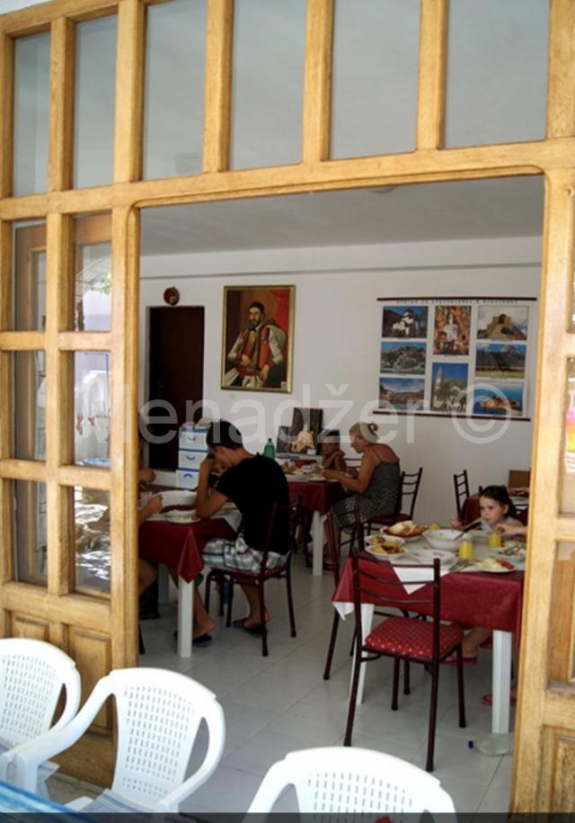 Prodaja, Kuća, 450m2 , SUTOMORE