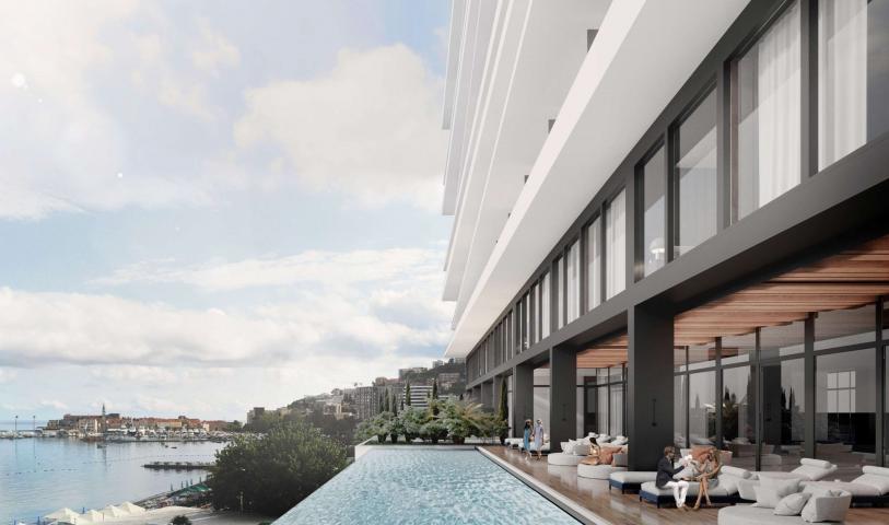 Penthouse 151m2 sa pogledom na more u novom Hotelsko apartmanskom kompleksu na prvoj liniji do mora 