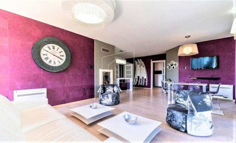 Trosoban luks namješten stan, 140m2, Preko Morače, Podgorica