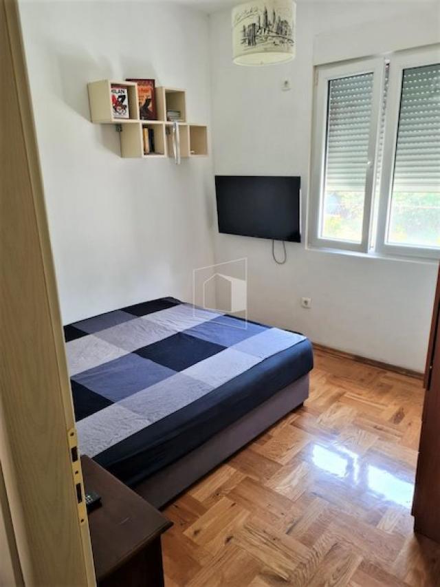 Namještena kuća, 120m2, Tološi, Podgorica