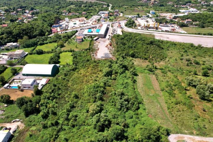 Urbanizovan plac 2429m2, Lastva Grbaljska