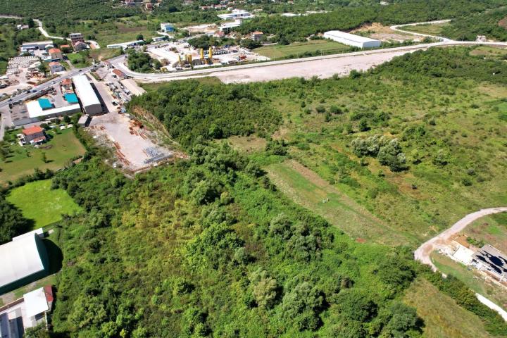 Urbanizovan plac 2429m2, Lastva Grbaljska