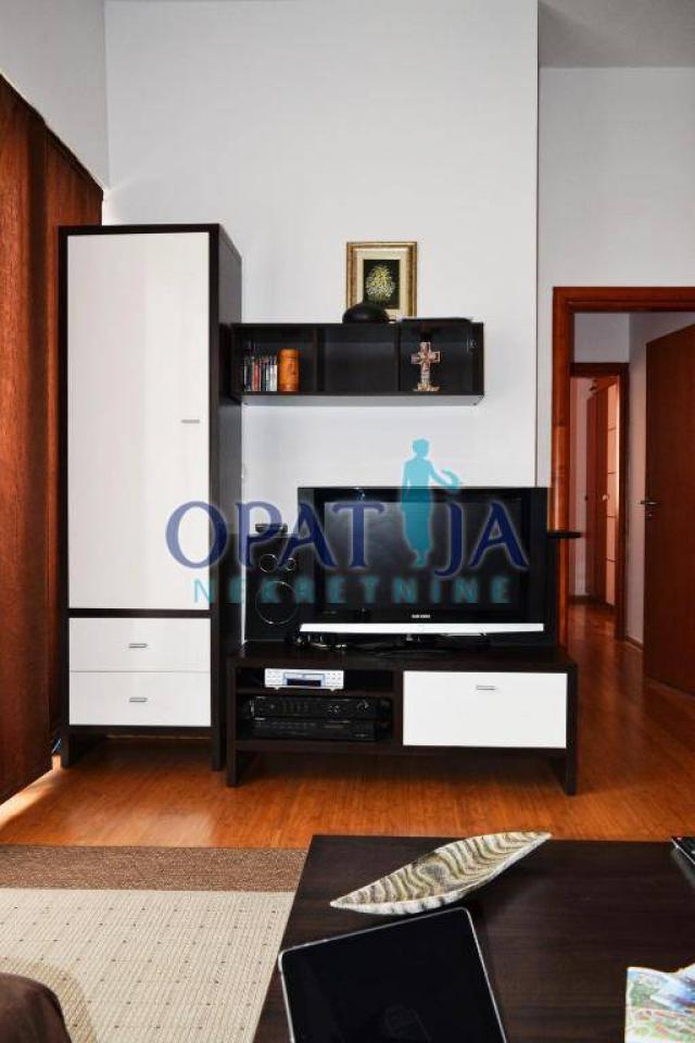 Wohnung Lovran, 80m2