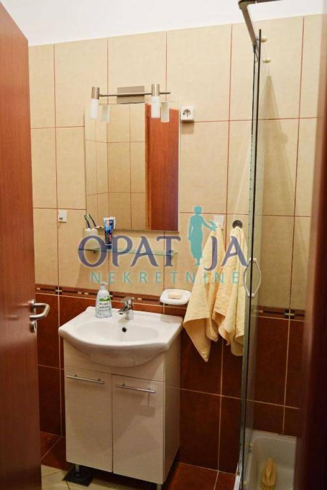 Wohnung Lovran, 80m2