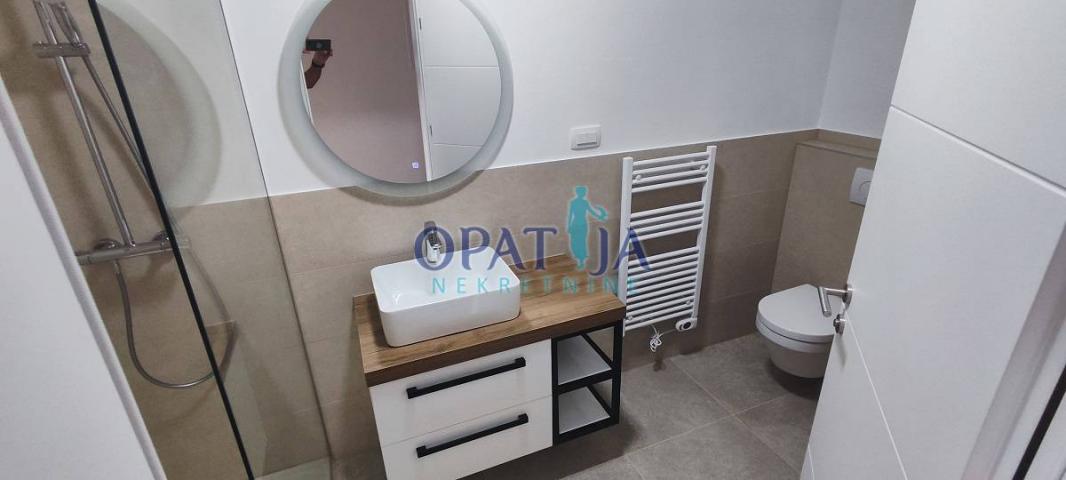 Vir Nova zgrada sa četiri apartmana, 300m do mora