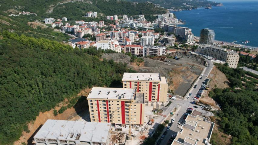 Dvosoban Stan 58m² s Pogledom na More u Bečićima – Nova Zgrada, Bez 3% Poreza!