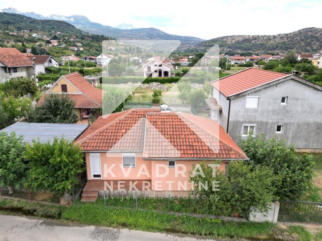 Prodaja, Kuća, Podgorica, Doljani, 77m2