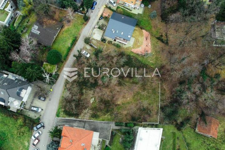 Zagreb, Šestinski vrh, građevinsko zemljište površine 1230 m², za dva objekta po 368 m²