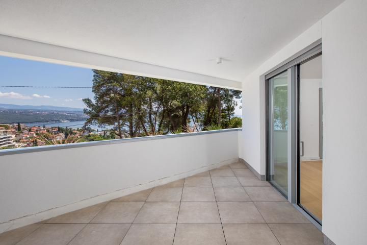 Wohnung Opatija - Centar, Opatija, 93,86m2