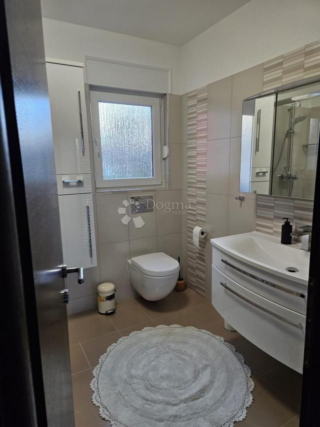 DONJA DRENOVA, 101m2 