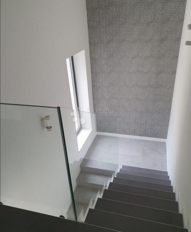 House Kostrena, 300m2