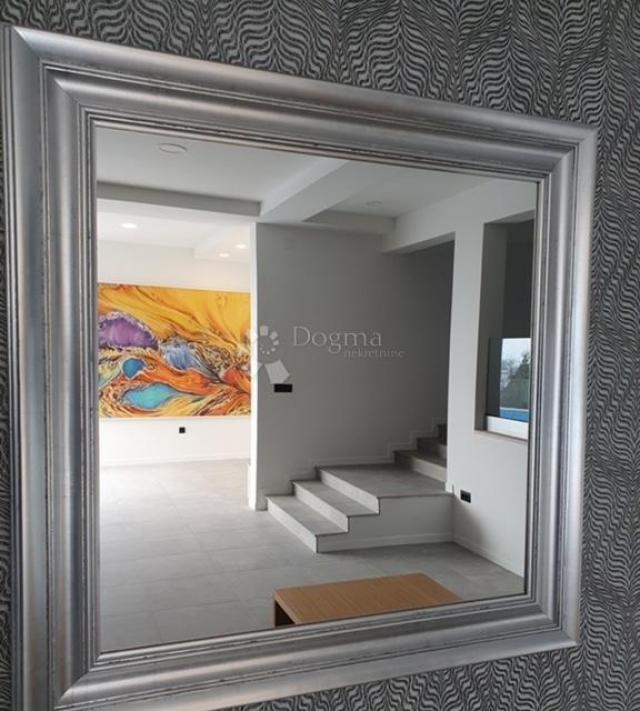 House Kostrena, 300m2