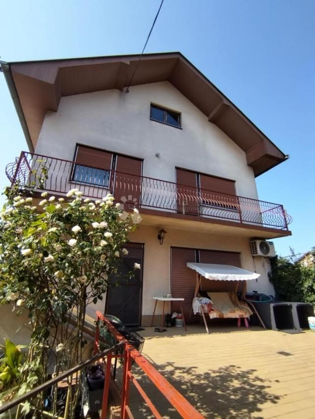 Haus Centar, Virovitica, 180m2