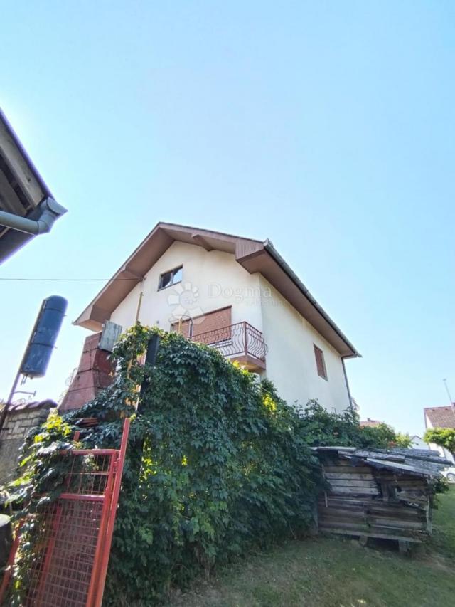 Haus Centar, Virovitica, 180m2